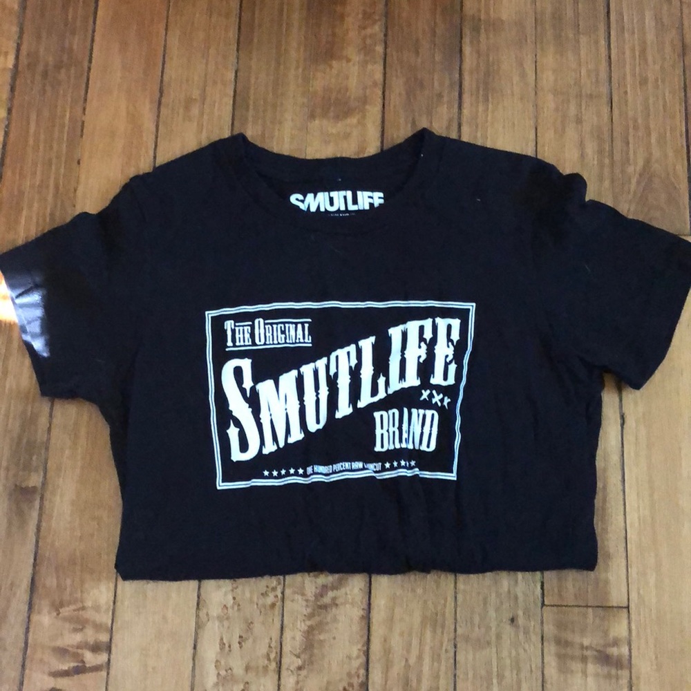 Smutlife brand tee shirt